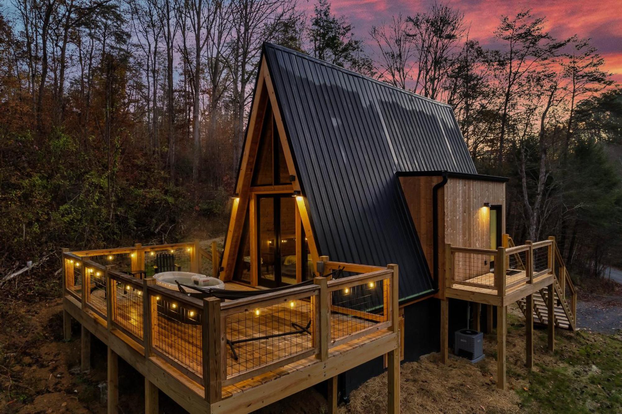 Вілла An Escape To The Forest, A Smoky Mountain A-Frame Cabin, Couple'S Romantic Get-Away! Сев'єрвілл Екстер'єр фото