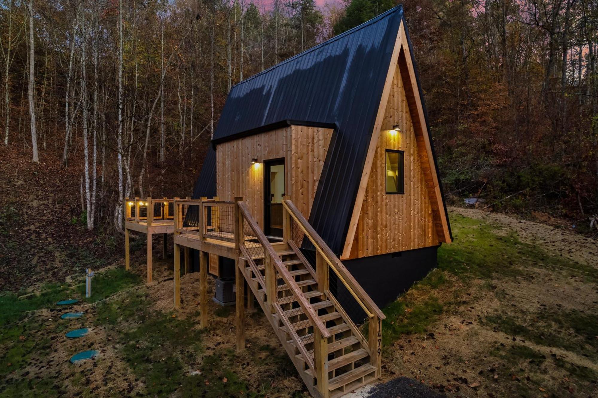 Вілла An Escape To The Forest, A Smoky Mountain A-Frame Cabin, Couple'S Romantic Get-Away! Сев'єрвілл Екстер'єр фото