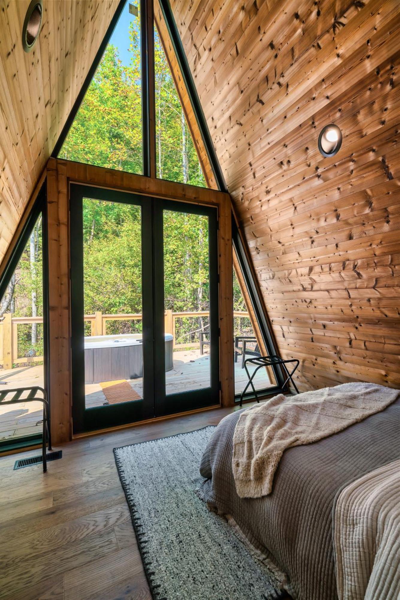 Вілла An Escape To The Forest, A Smoky Mountain A-Frame Cabin, Couple'S Romantic Get-Away! Сев'єрвілл Екстер'єр фото